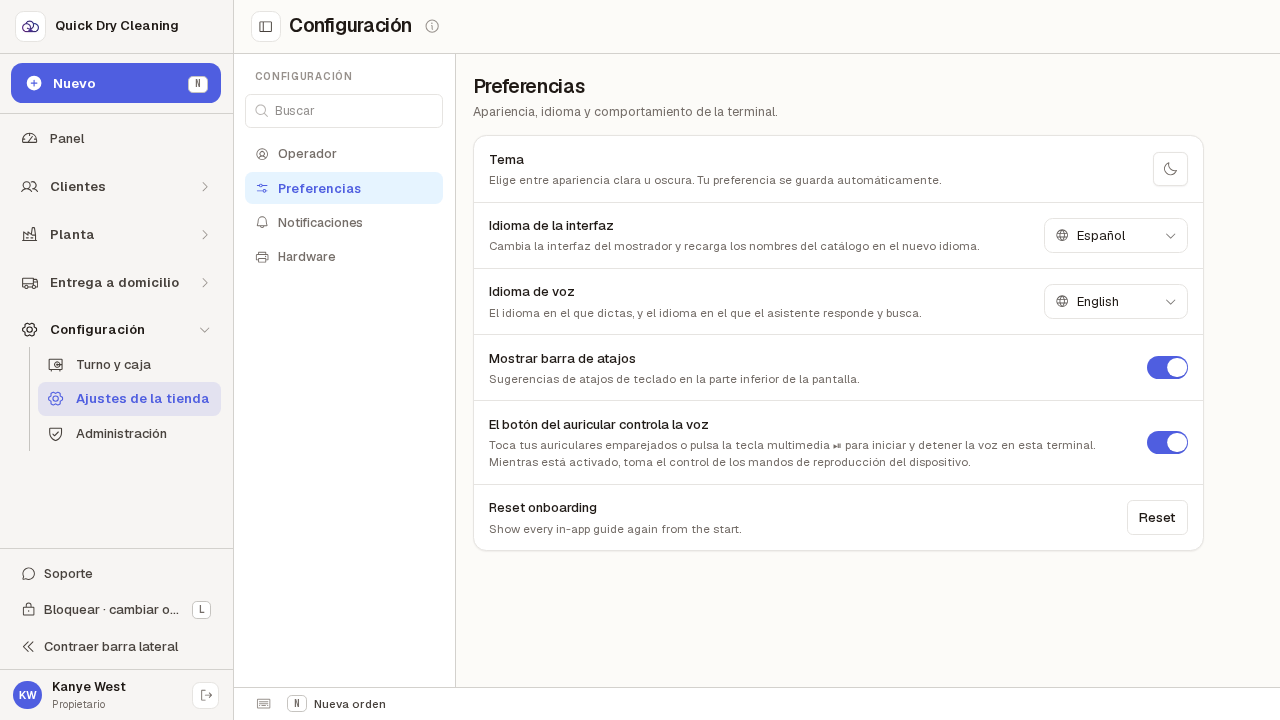 The POS in Spanish after choosing Español: the page is titled "Configuración", the pane "Preferencias", and the sidebar reads Clientes, Planta, Informes and Configuración.